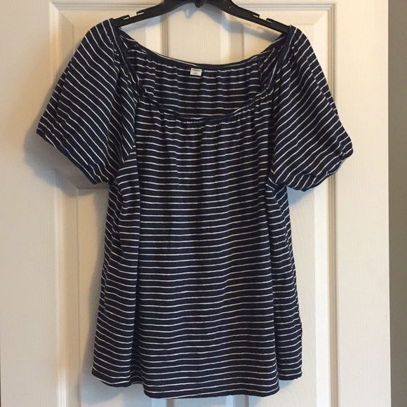 Old Navy Tops - Old Navy XL striped Navy top